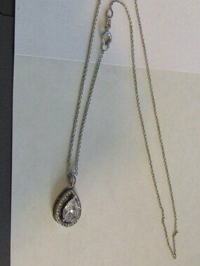 Signed IBB CN TEARDROP Cubic Zirconia SPARKLY Silver NECKLACE 18"